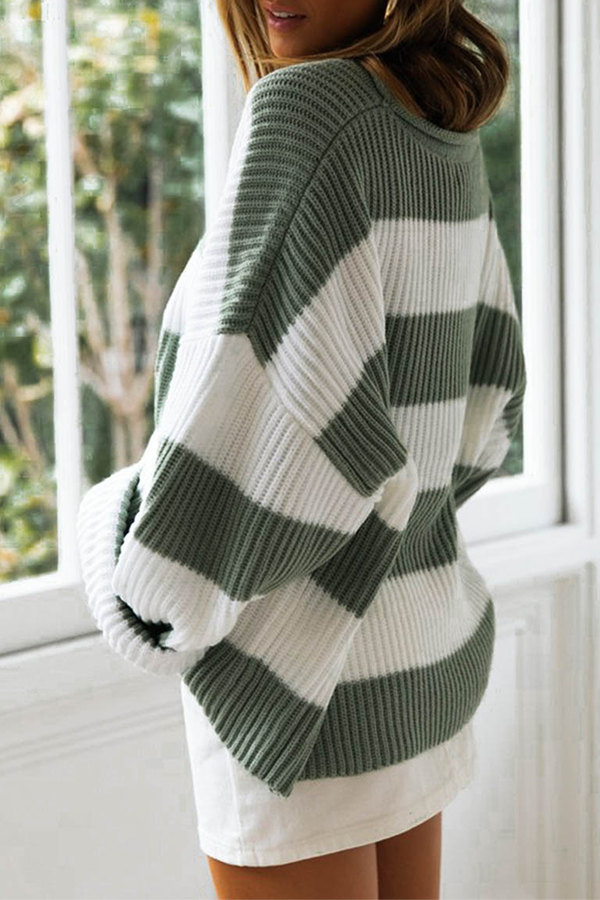 Classic Vintage & Enduringly Stylish Sweater