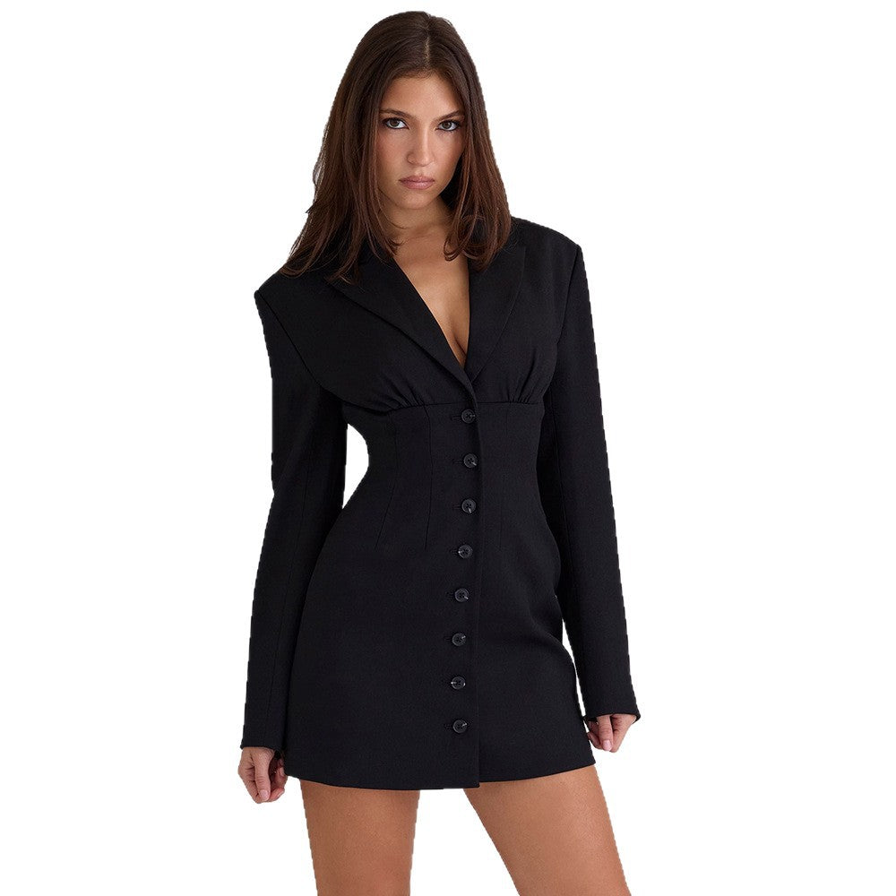Effortlessly Elegant Dress with a Timeless Design