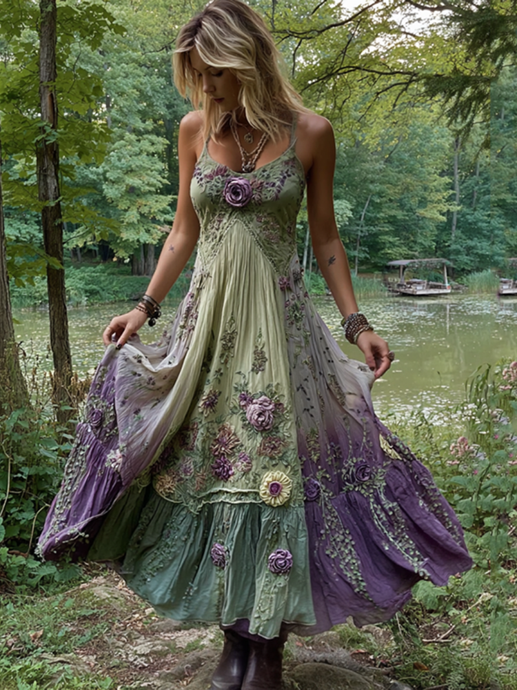 Classic Vintage & Enduringly Stylish Dress