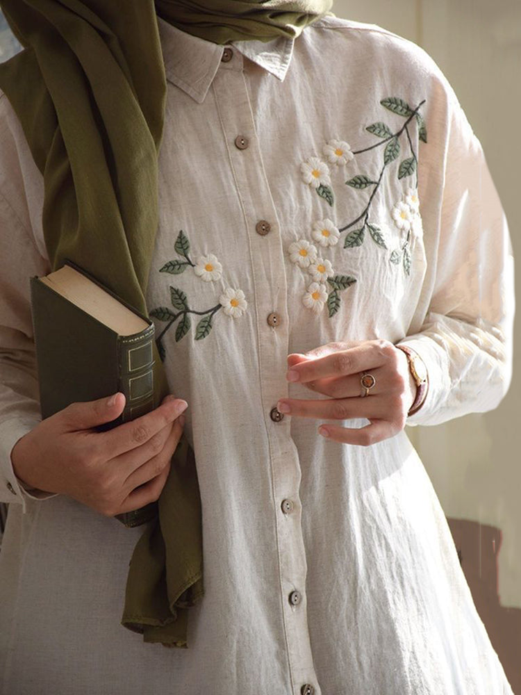 Well Tailored Shirt with a Graceful Silhouette