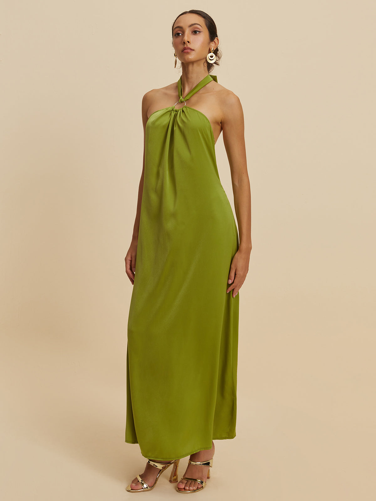 Sophisticated Dress with a Clean Classic Look