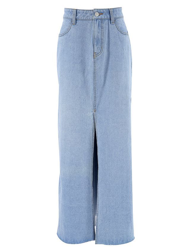 Well Tailored Garment with a Graceful Silhouette
