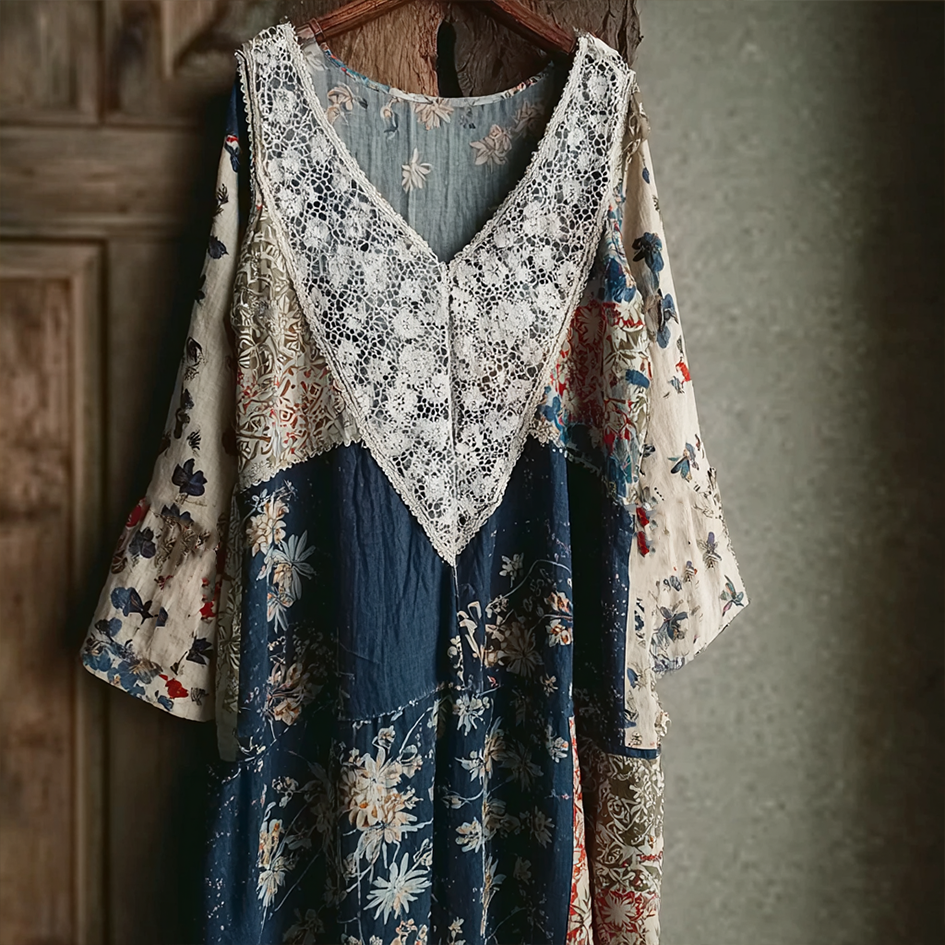 Classic Vintage Dress with a Flattering Fit