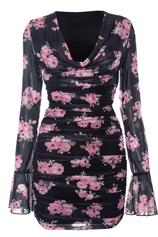 Classic Vintage Dress with a Flattering Fit