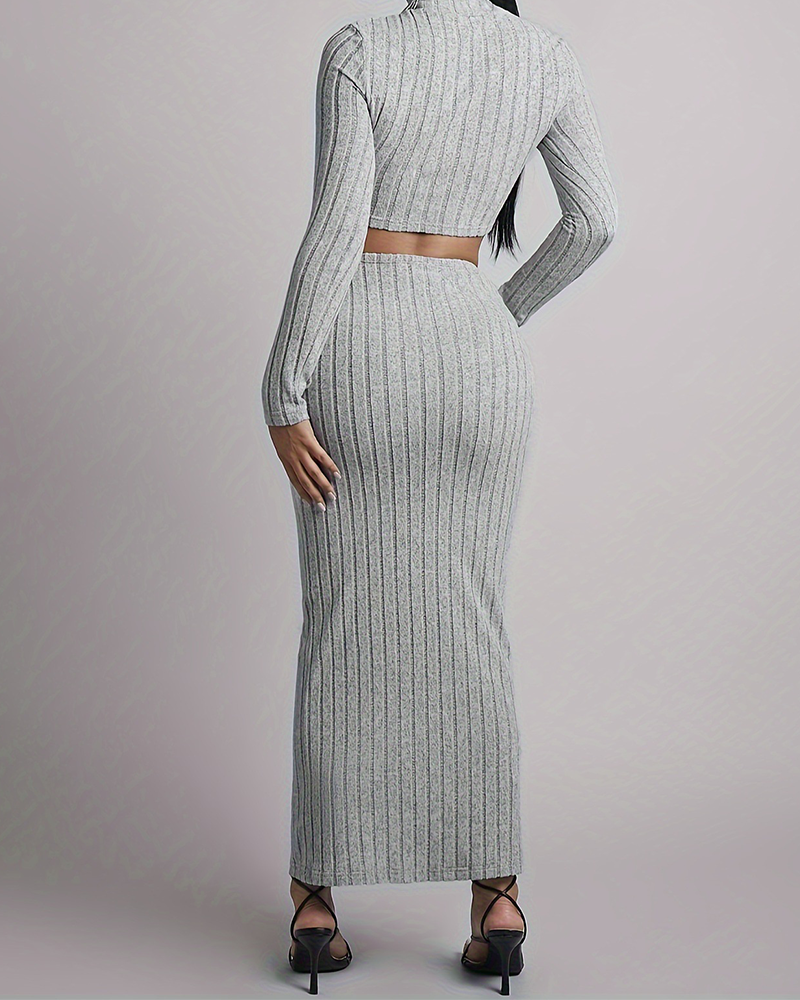 A Vintage Style Top with Delicate Timeless Details