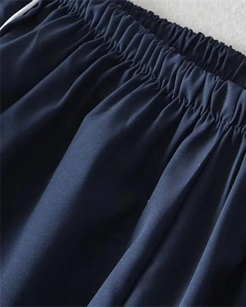 Well Tailored Pants with a Graceful Silhouette
