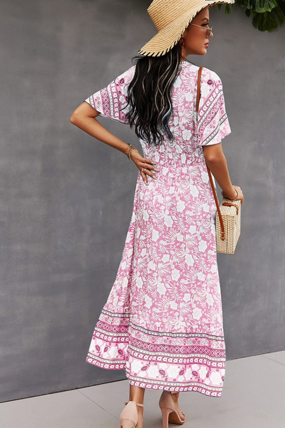 Beautifully Crafted Dress in a Classic Style