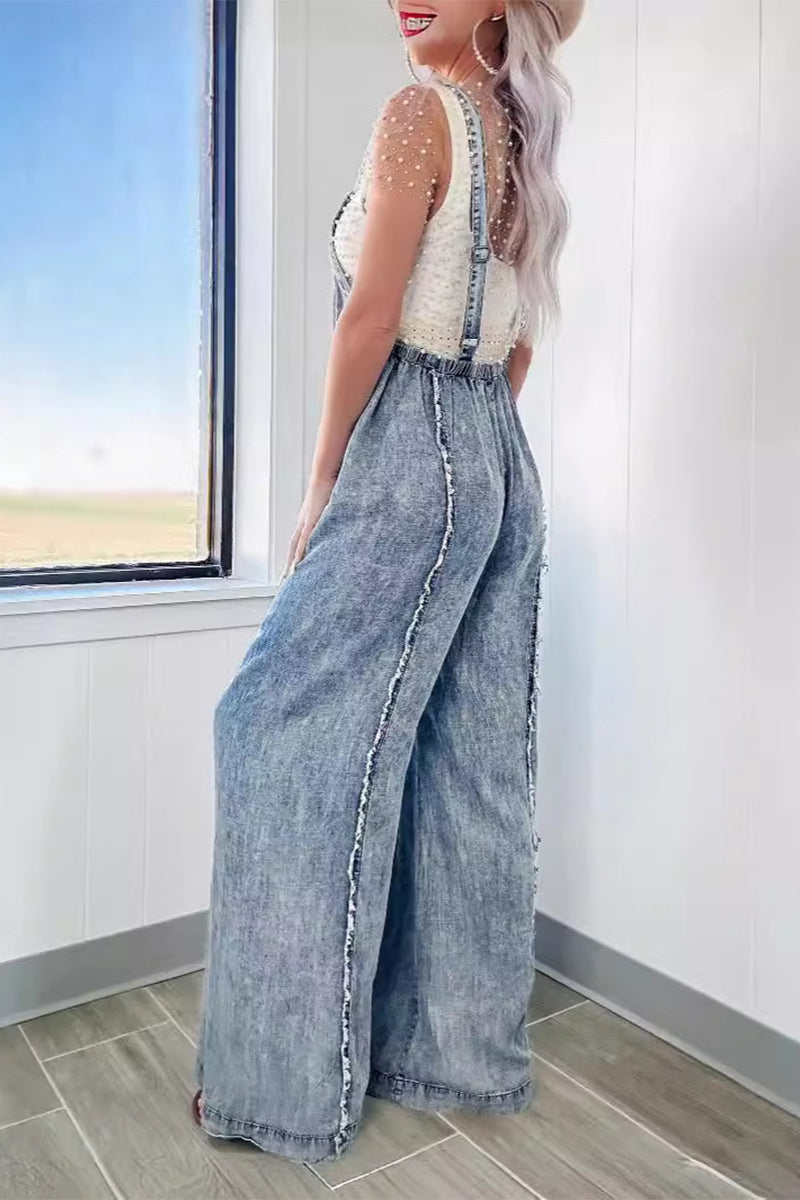 Well Tailored Garment with a Graceful Silhouette