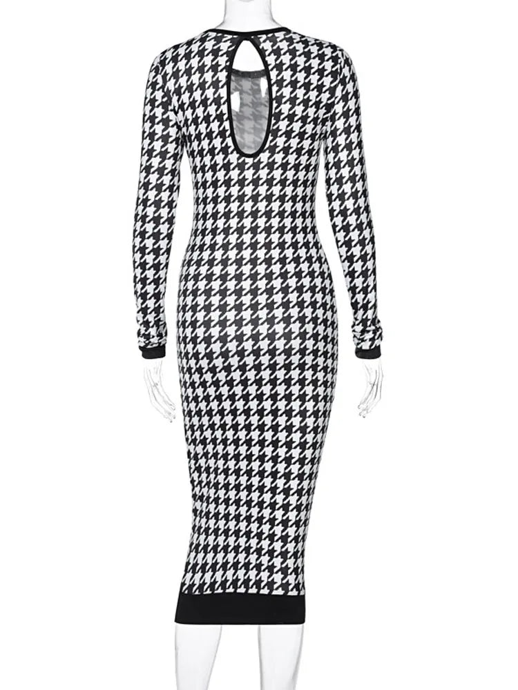 Sophisticated Dress with a Clean Classic Look