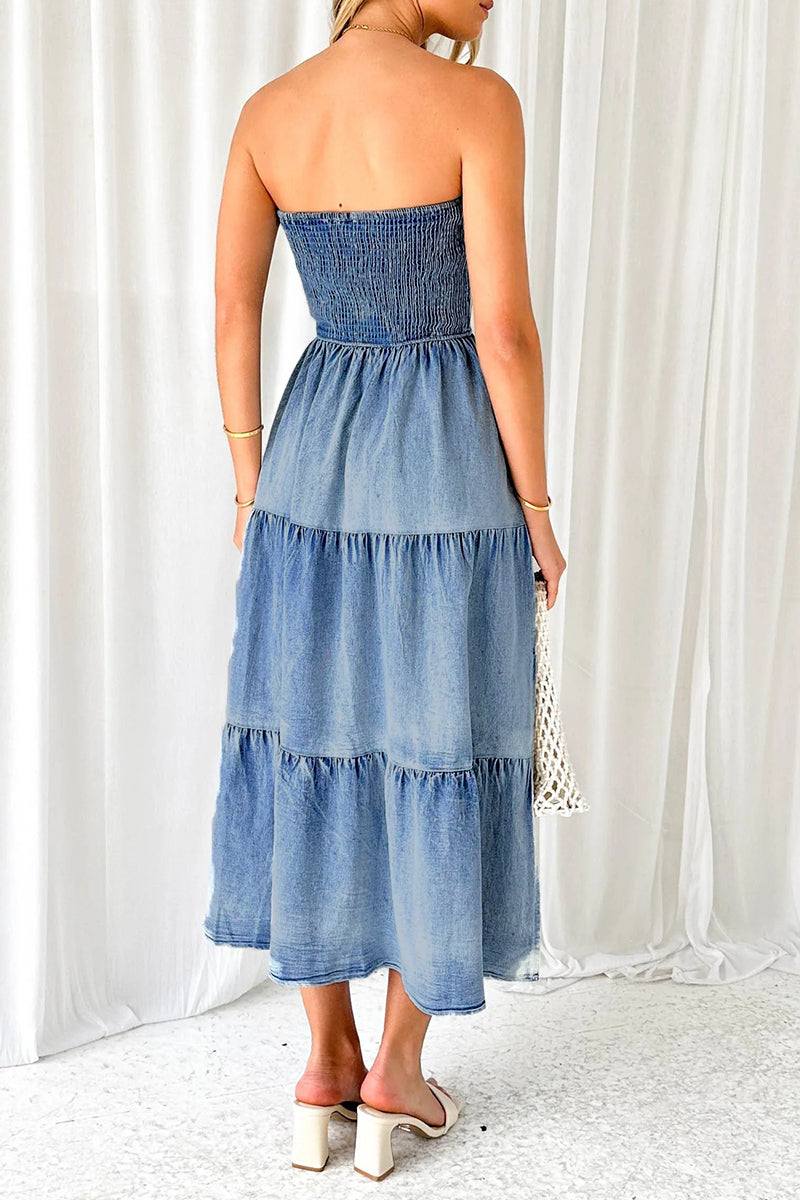 Sophisticated Dress with a Clean Classic Look