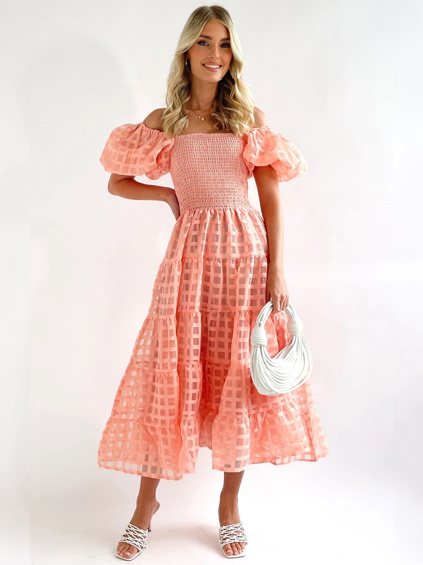 Sophisticated Dress with a Clean Classic Look