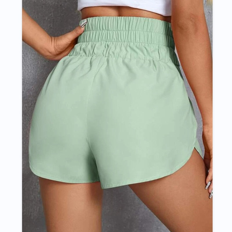 Beautifully Crafted Pants in a Classic Style