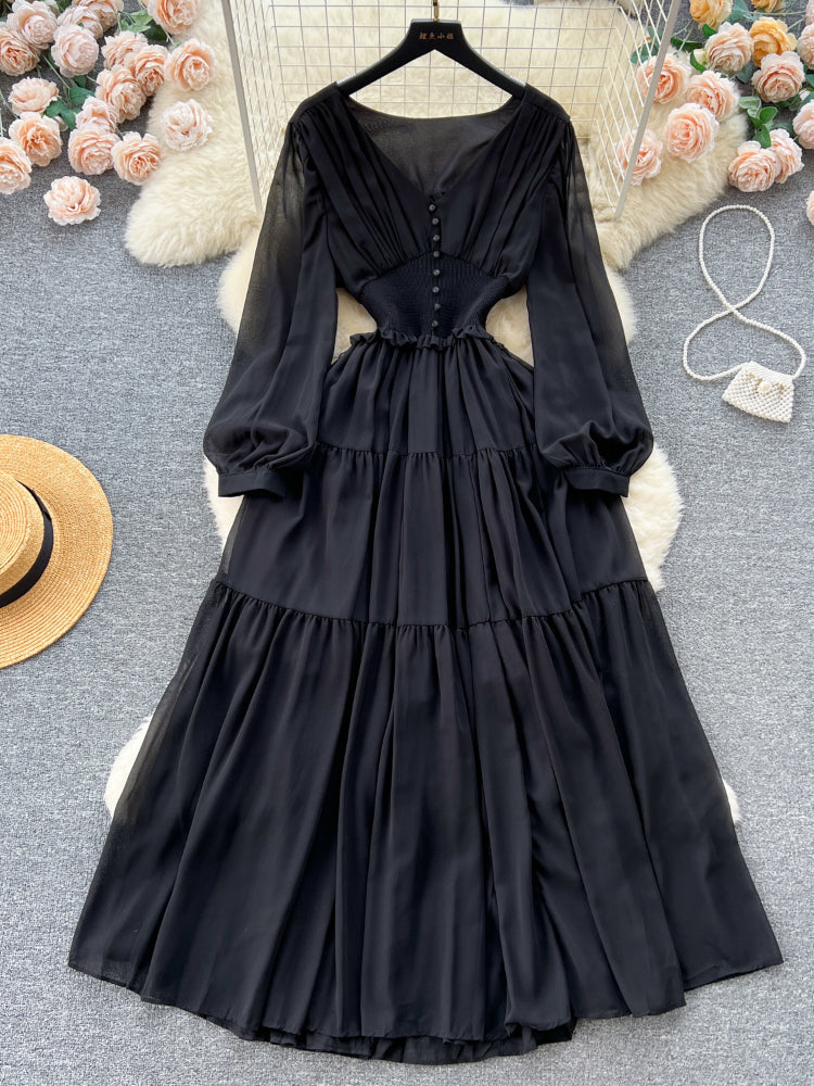 Polished Dress with an Effortless Classic Look