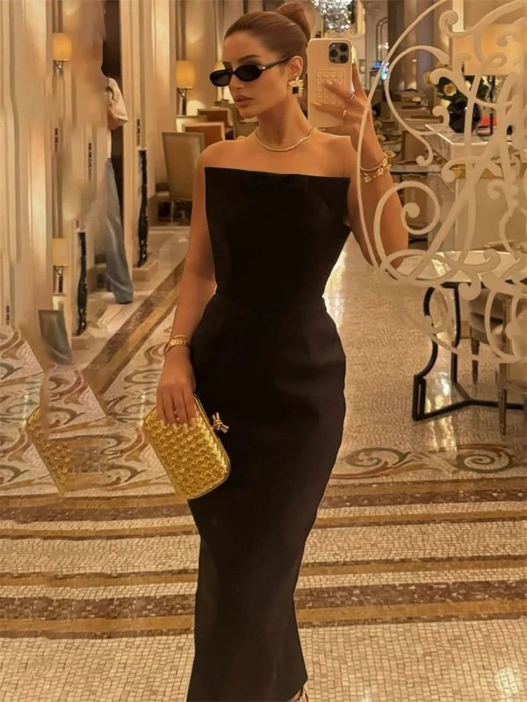 Polished Dress with an Effortless Classic Look