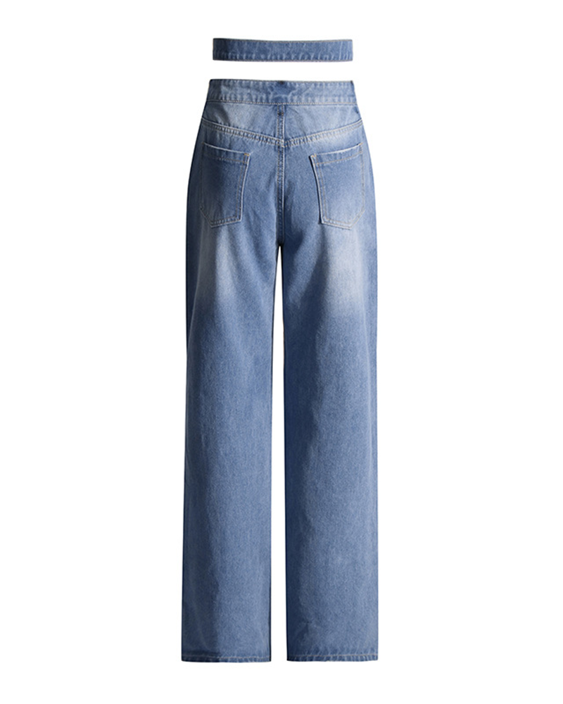 Effortlessly Elegant Garment with a Timeless Design