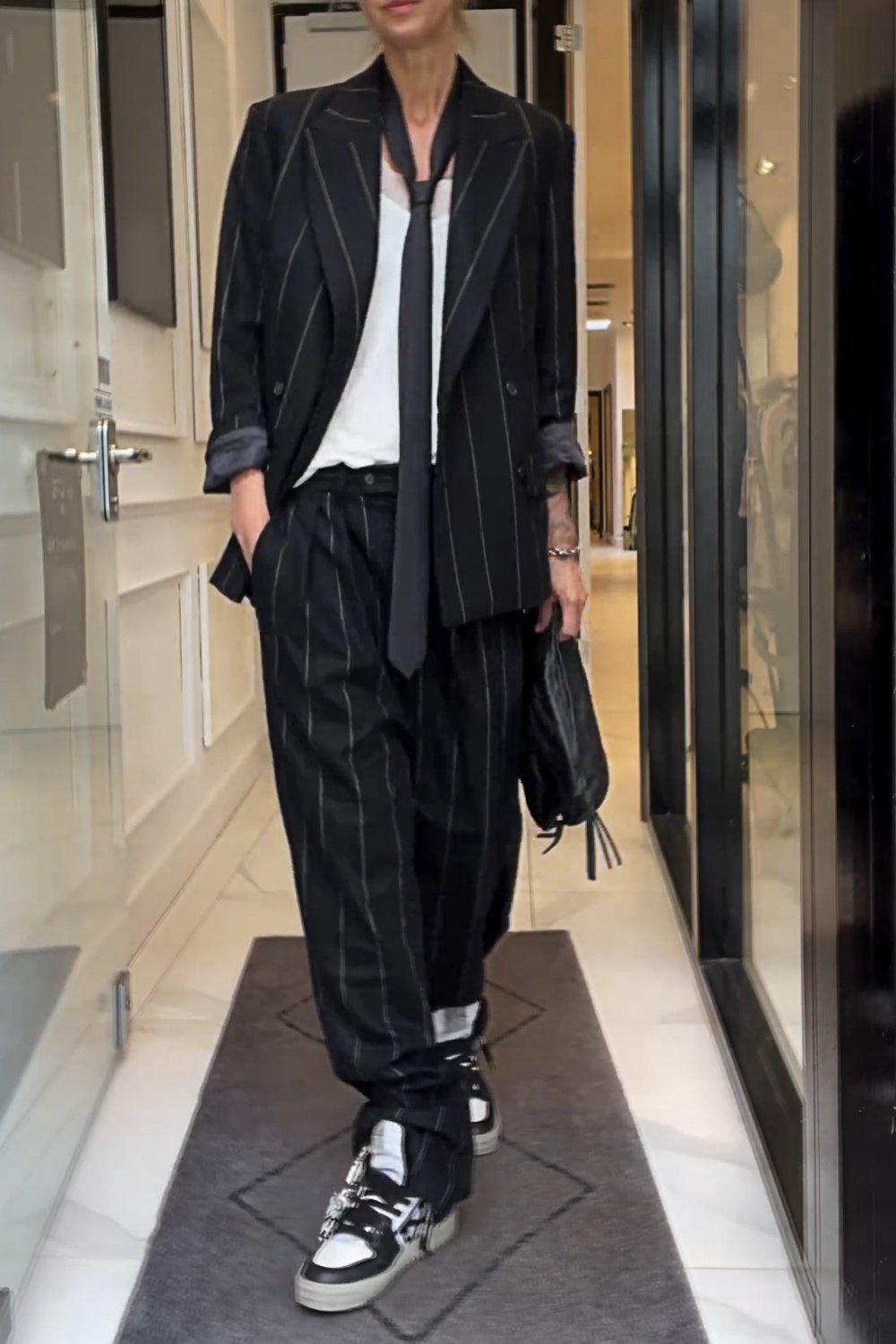 Beautifully Crafted Pants in a Classic Style