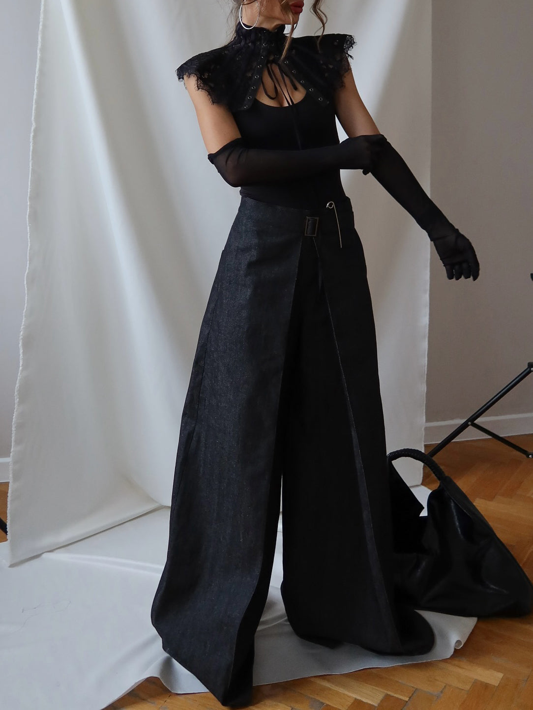 Effortlessly Elegant Garment with a Timeless Design