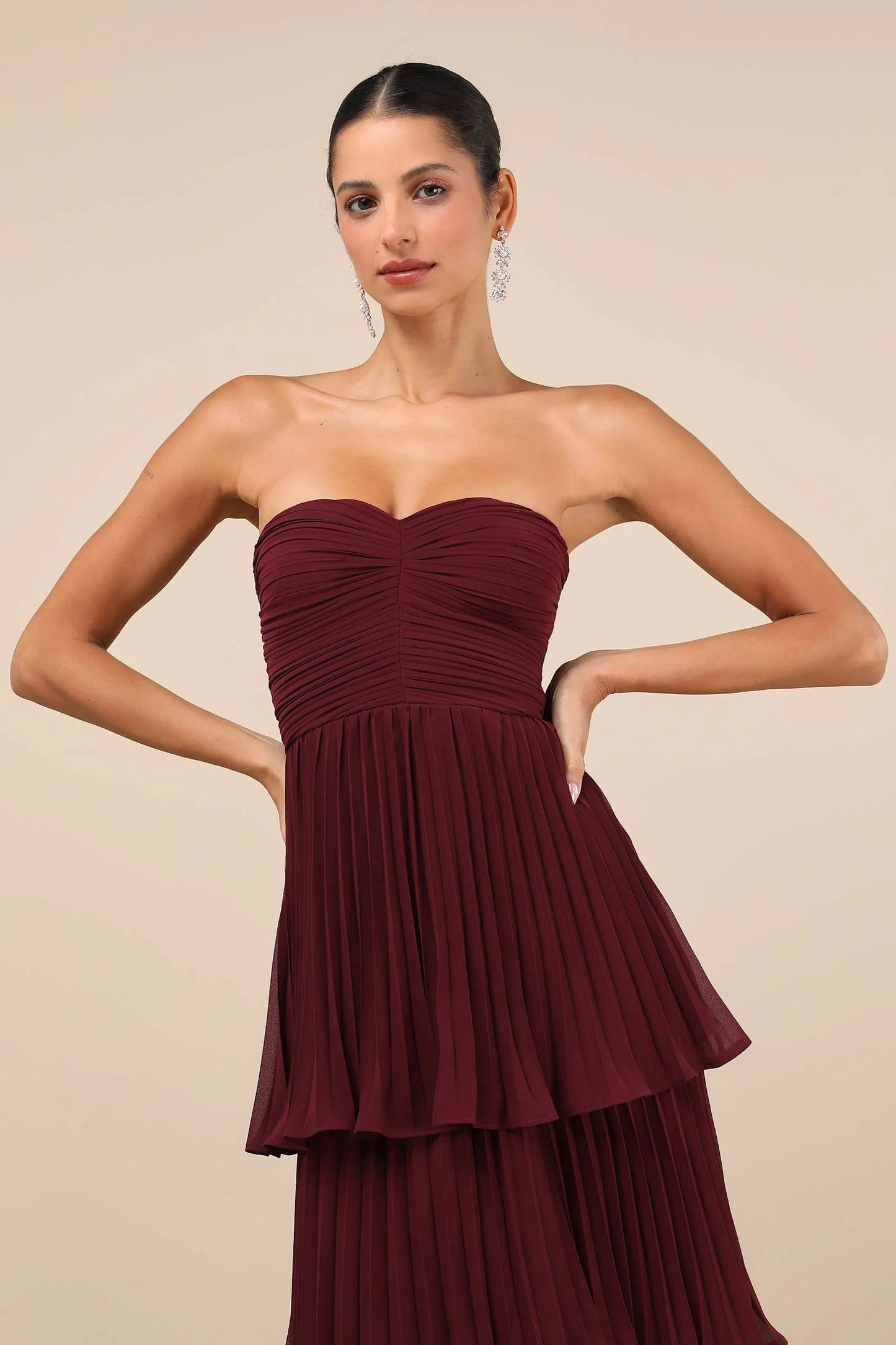 Effortlessly Elegant Dress with a Timeless Design