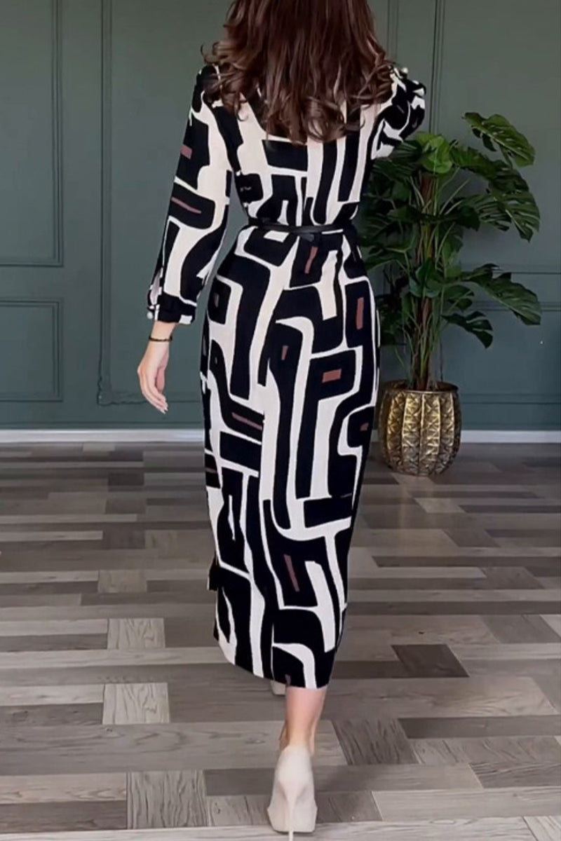 Gracefully Styled Dress for Any Occasion