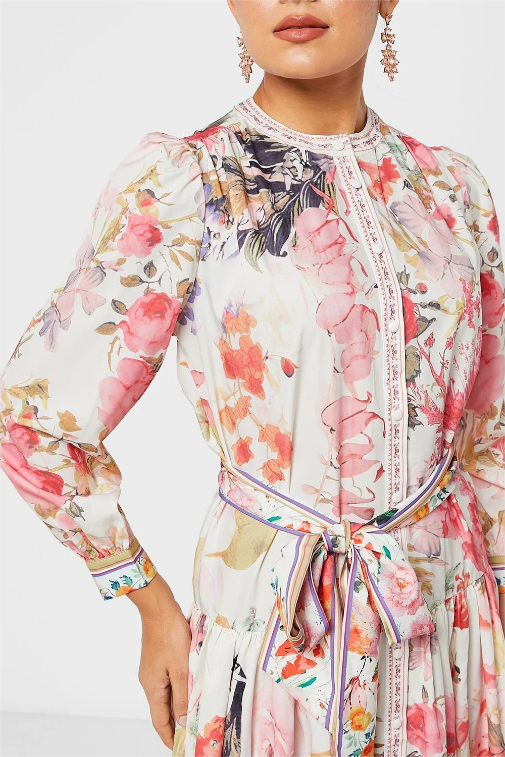 Polished Dress with an Effortless Classic Look