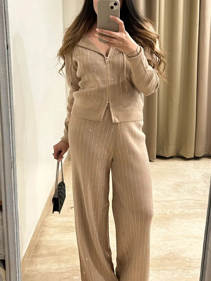 Well Tailored Cardigan with a Graceful Silhouette