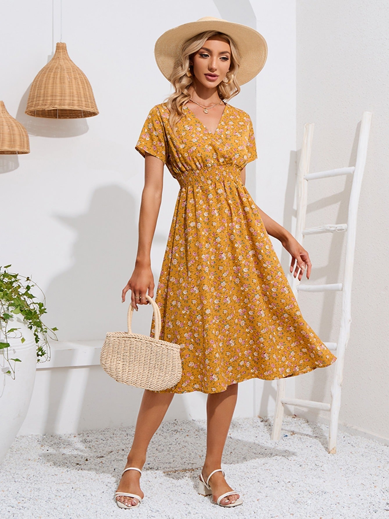 Polished Dress with an Effortless Classic Look