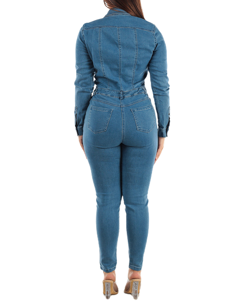 Beautifully Crafted Garment in a Classic Style