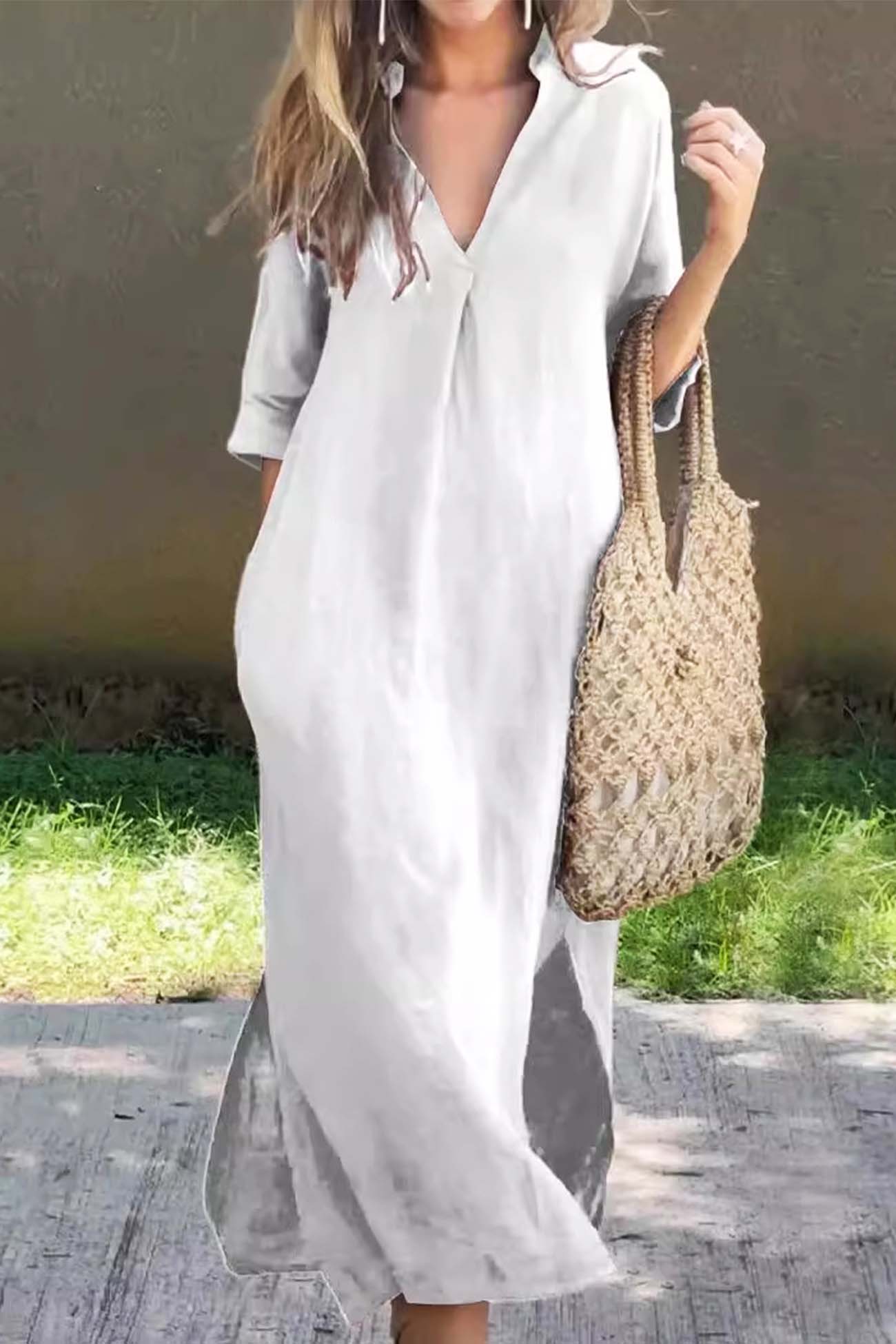 Classic Vintage Dress with a Flattering Fit