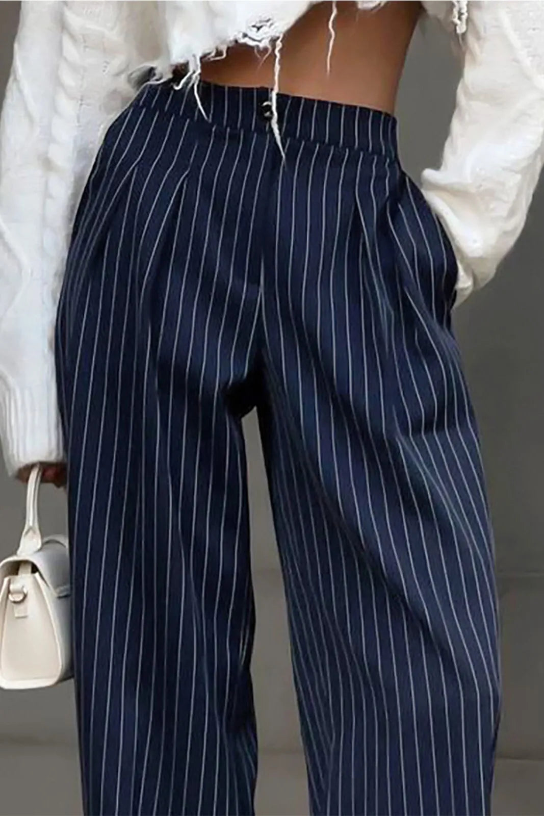 Classic Vintage Pants with a Flattering Fit