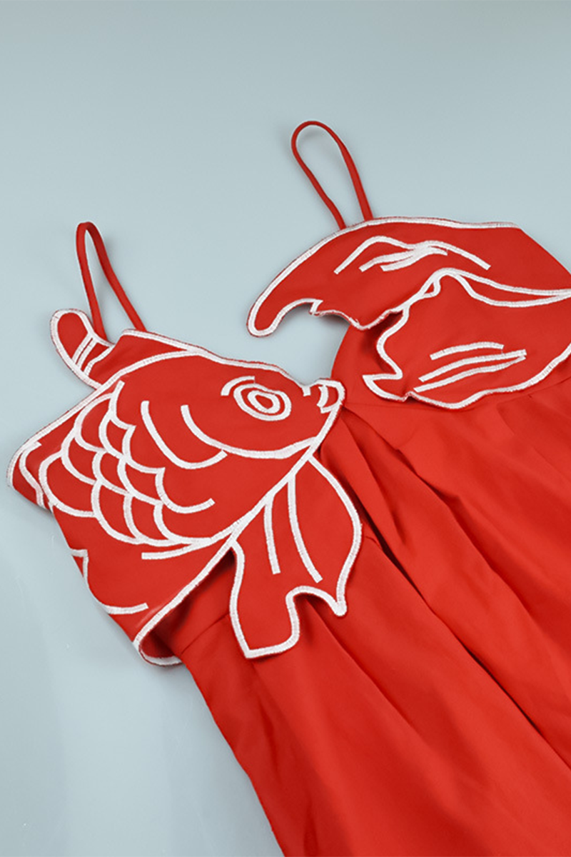 Classic Vintage Dress with a Flattering Fit