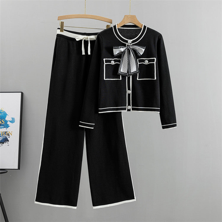 Well Tailored Cardigan with a Graceful Silhouette