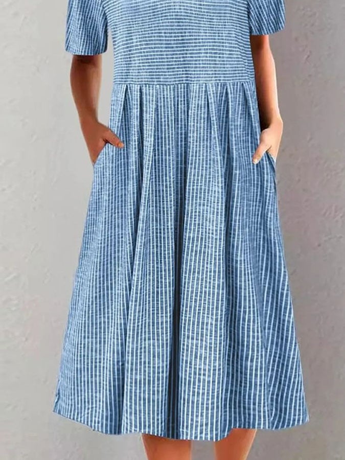Classic Vintage Dress with a Flattering Fit