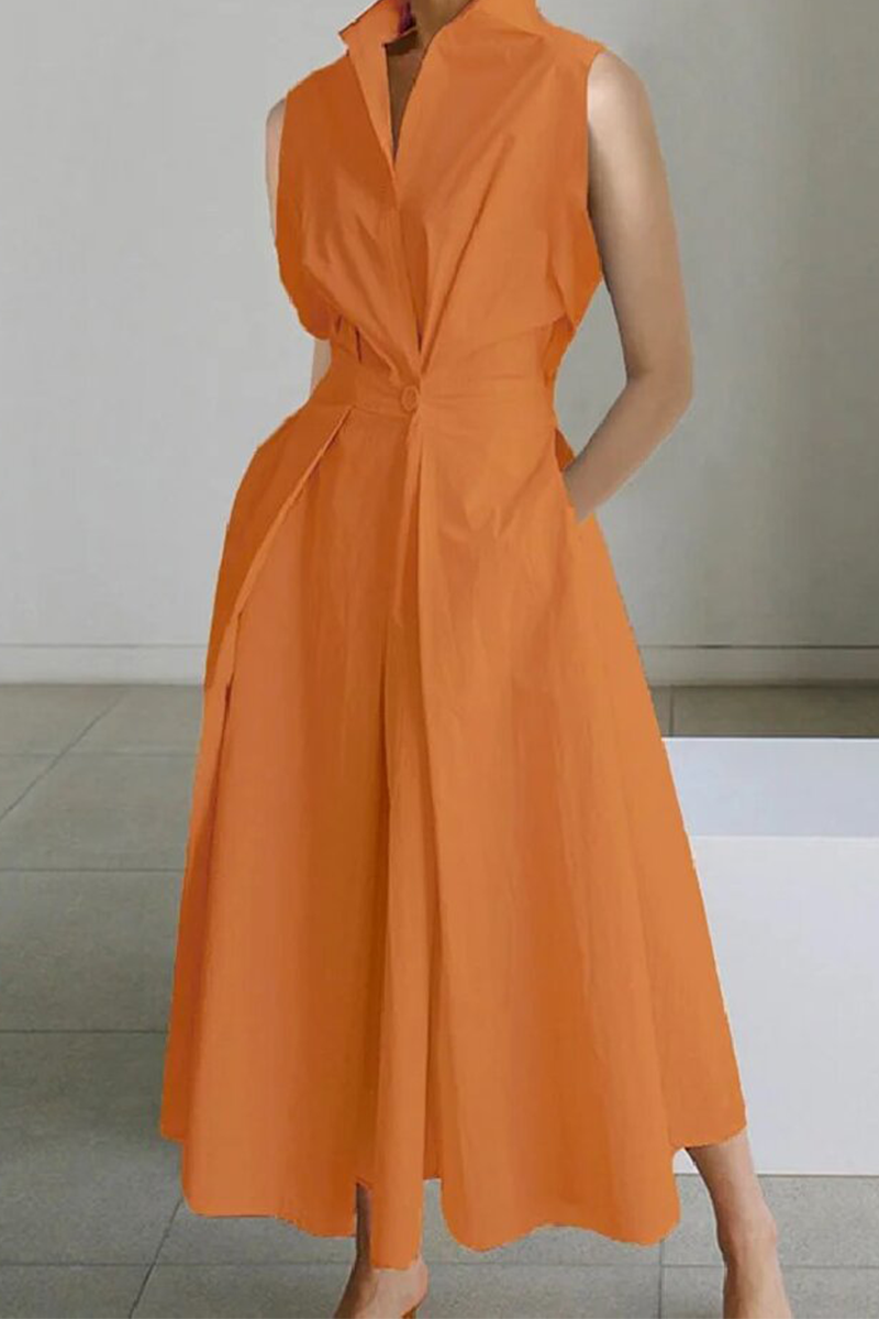 Beautifully Finished Dress in a Timeless Design