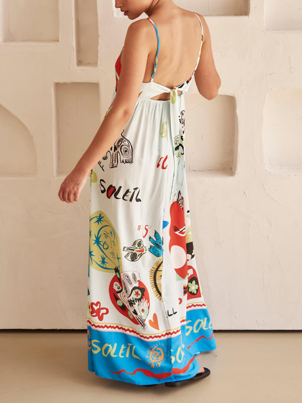 Classic Vintage & Enduringly Stylish Dress