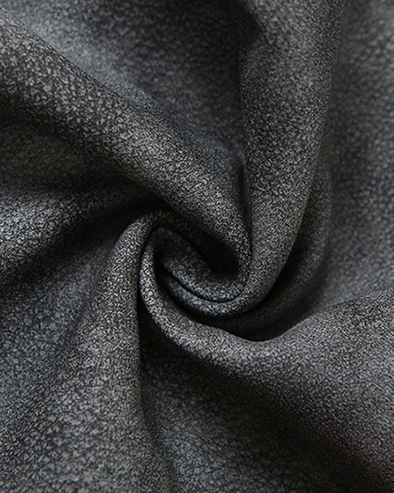 Effortlessly Elegant Pants with a Timeless Design