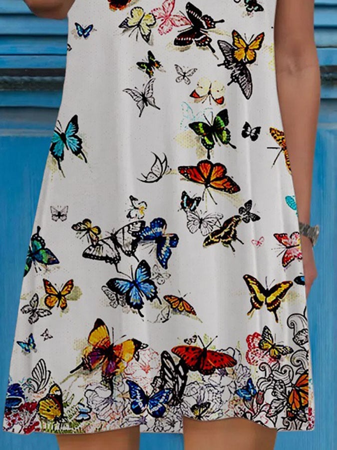 Well Tailored Dress with a Graceful Silhouette