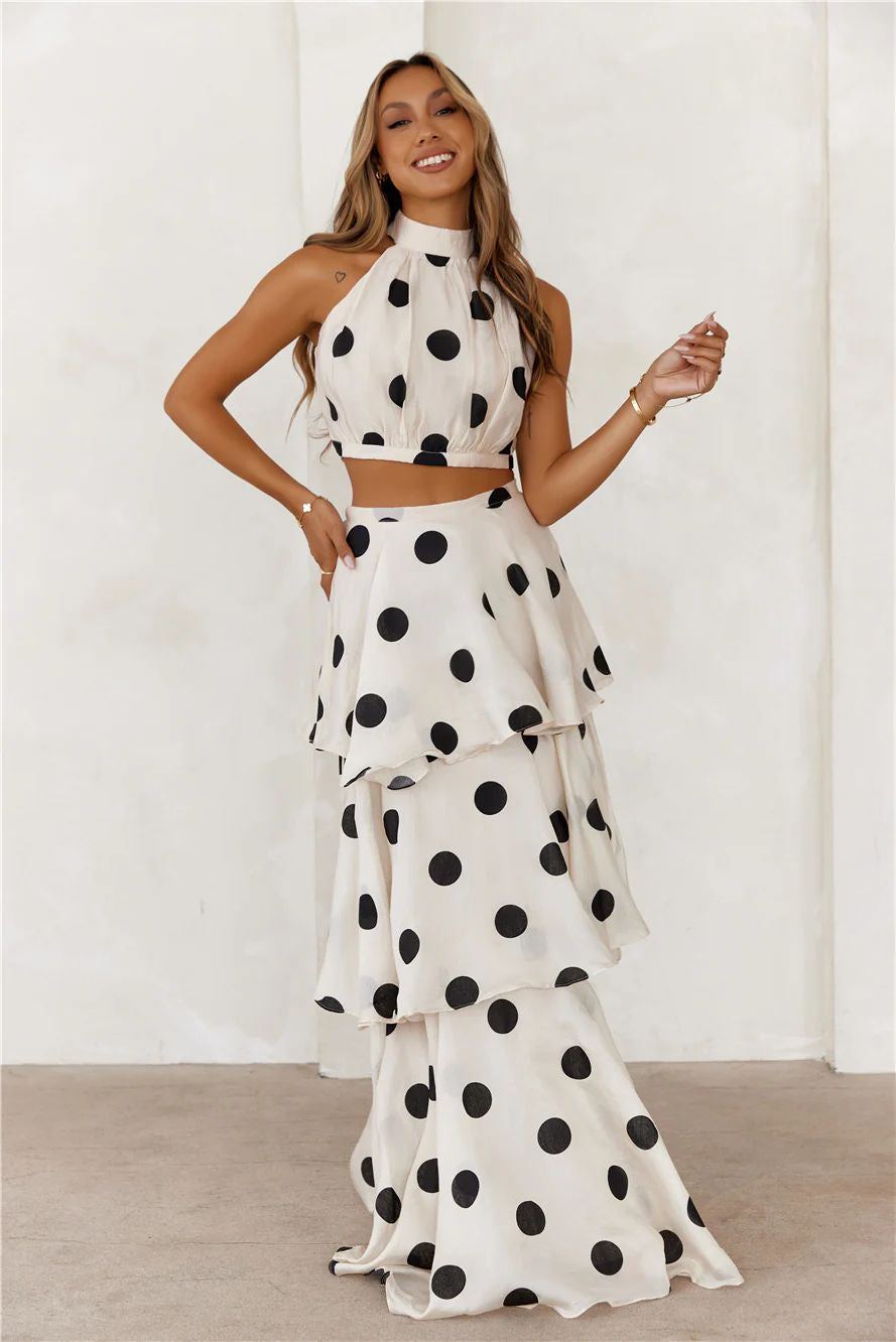 Polished Top with an Effortless Classic Look