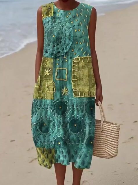 Beautifully Crafted Dress in a Classic Style