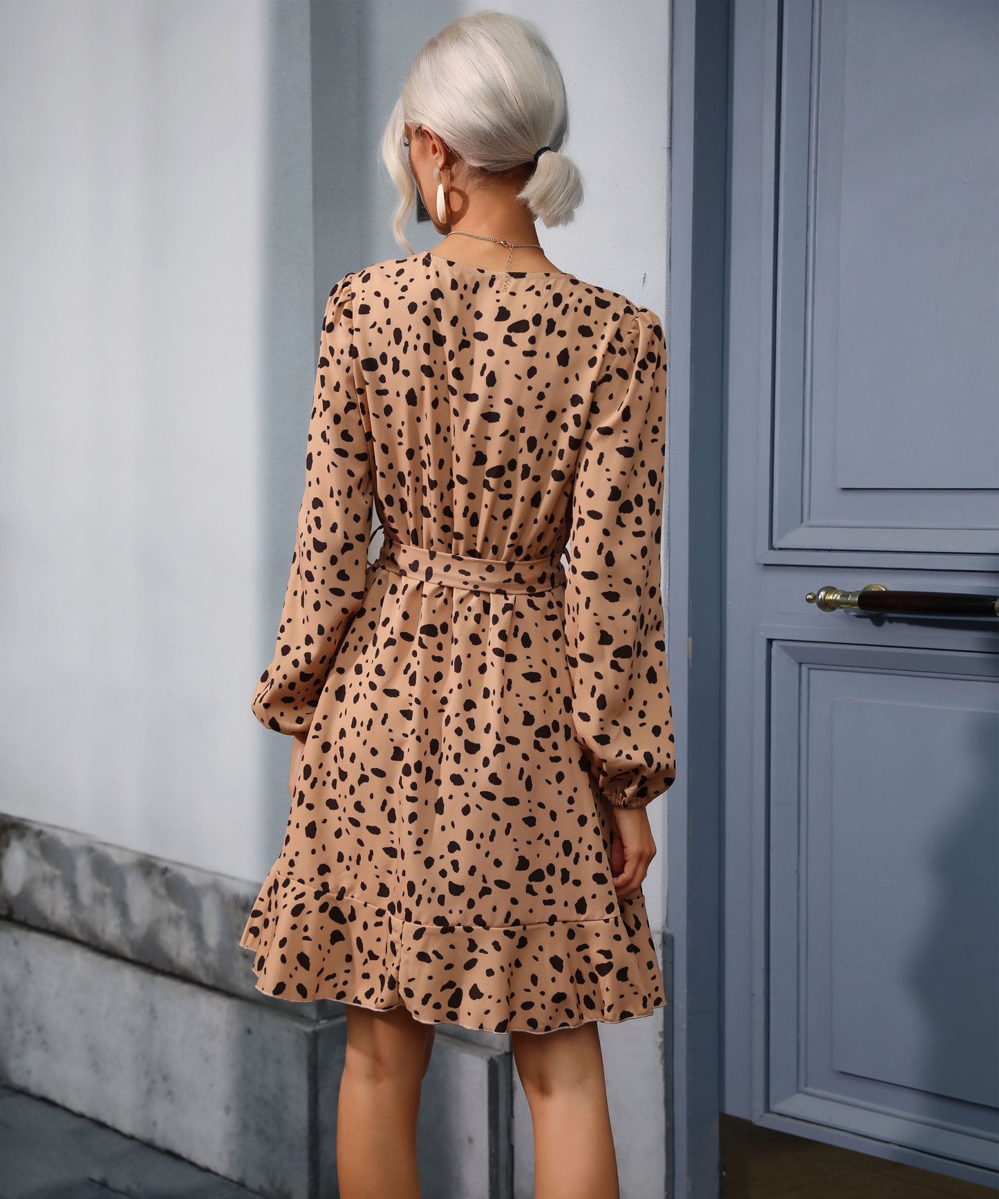 Polished Dress with an Effortless Classic Look