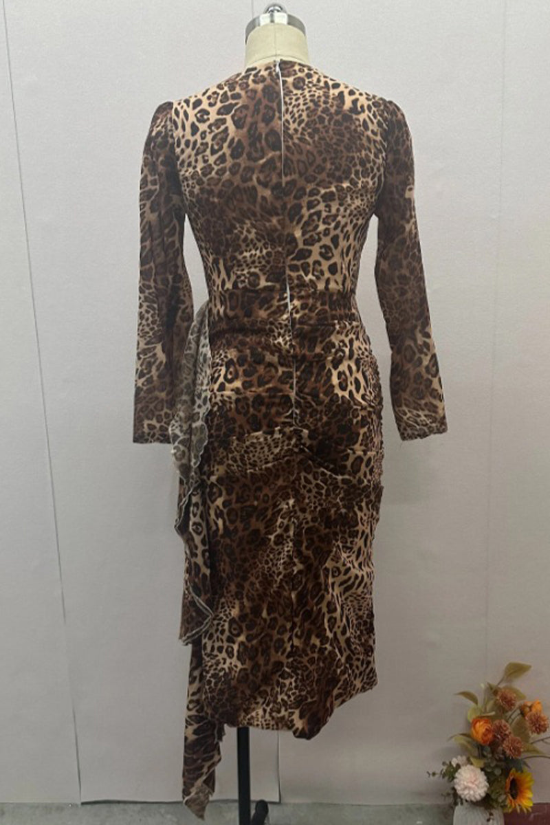 Well Tailored Dress with a Graceful Silhouette