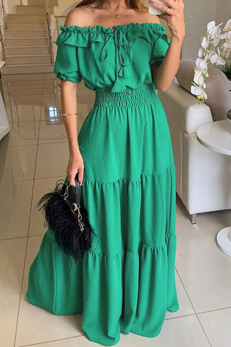 Well Tailored Dress with a Graceful Silhouette
