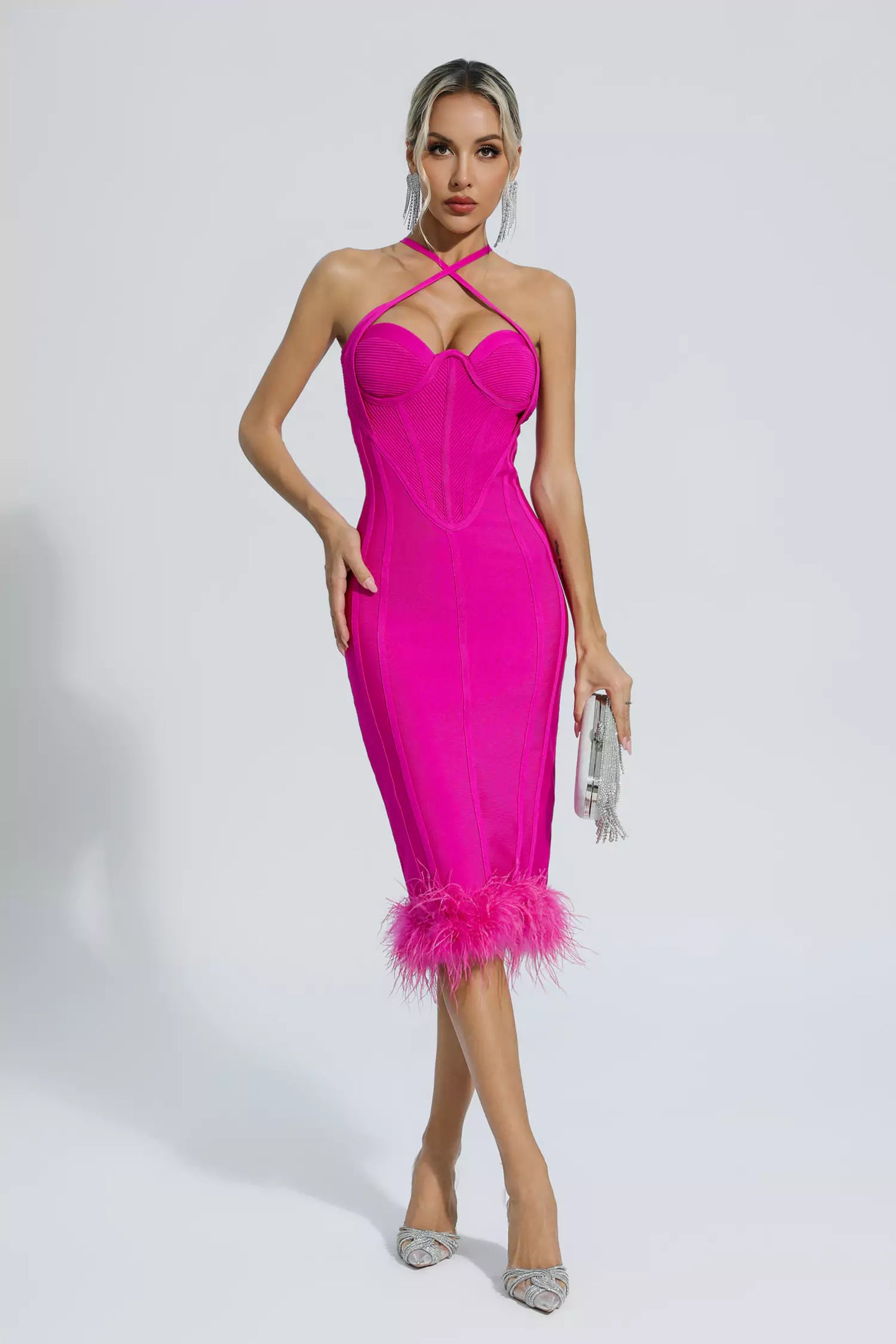 Beautifully Finished Dress in a Timeless Design