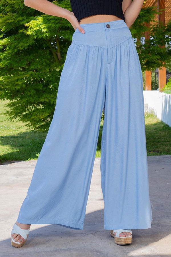 Gracefully Styled Trousers for Any Occasion