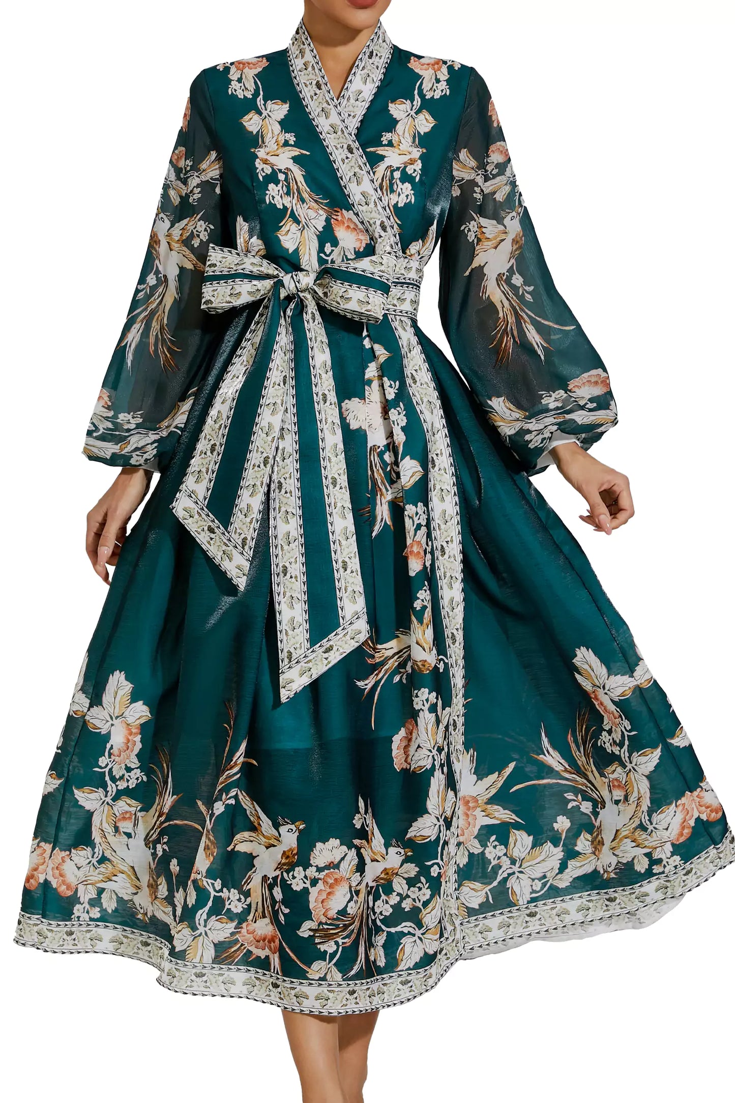 Beautifully Finished Dress in a Timeless Design