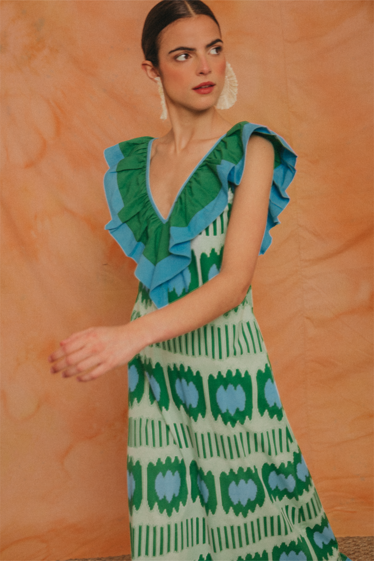 Classic Vintage & Enduringly Stylish Dress