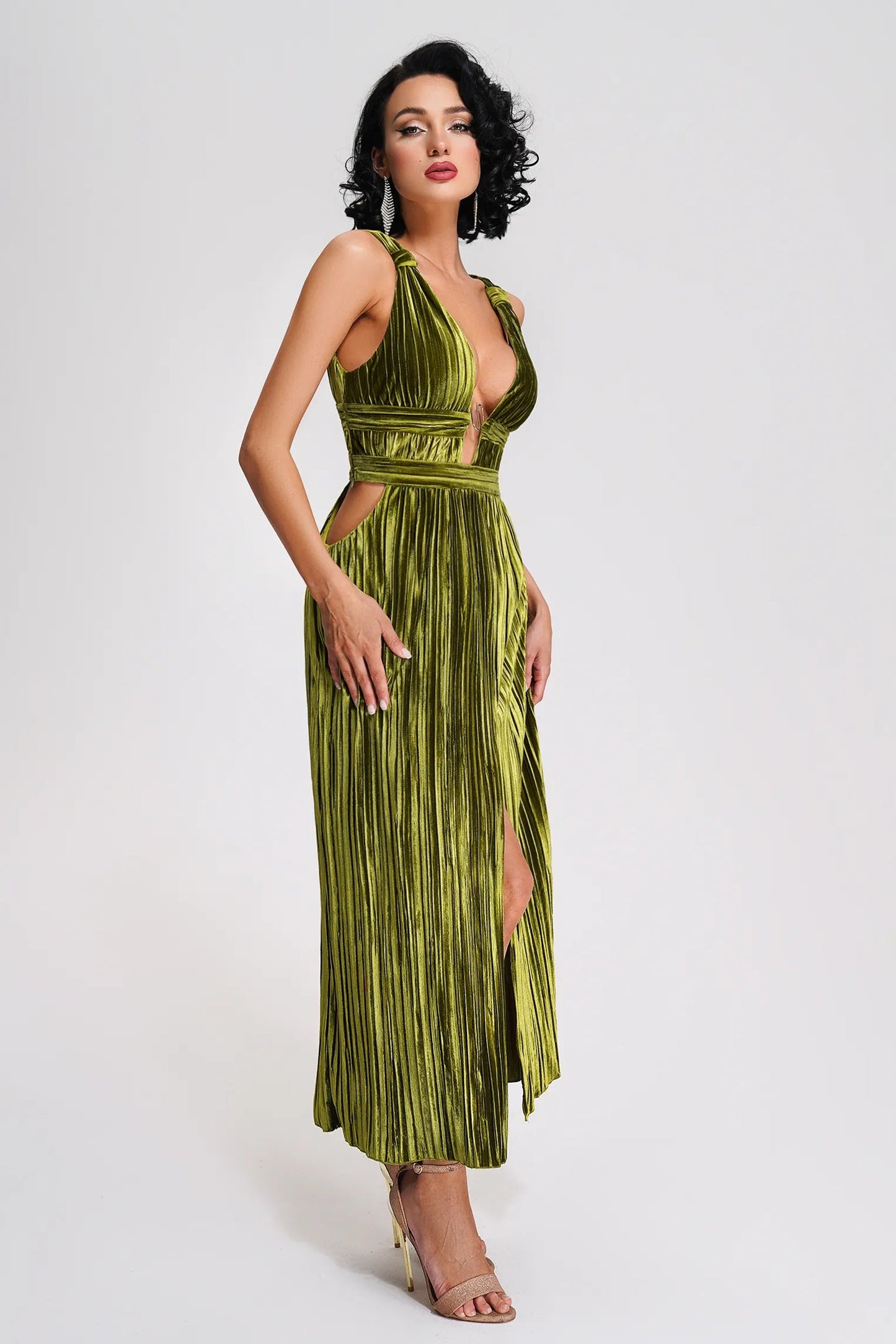 Polished Dress with an Effortless Classic Look