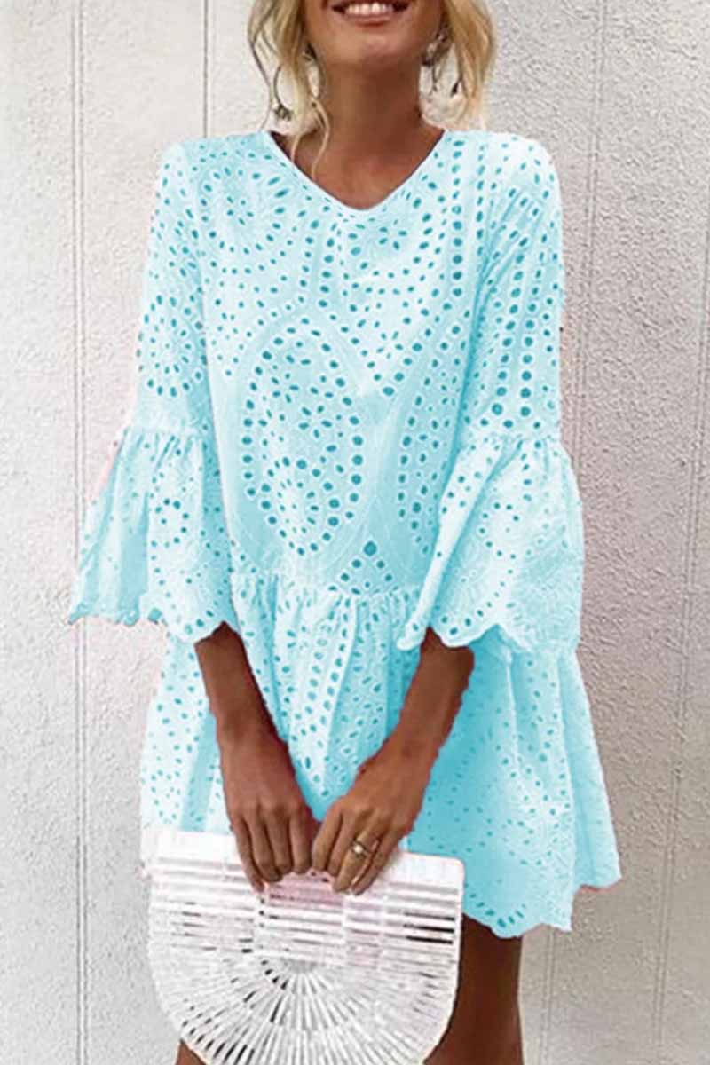 Beautifully Finished Dress in a Timeless Design