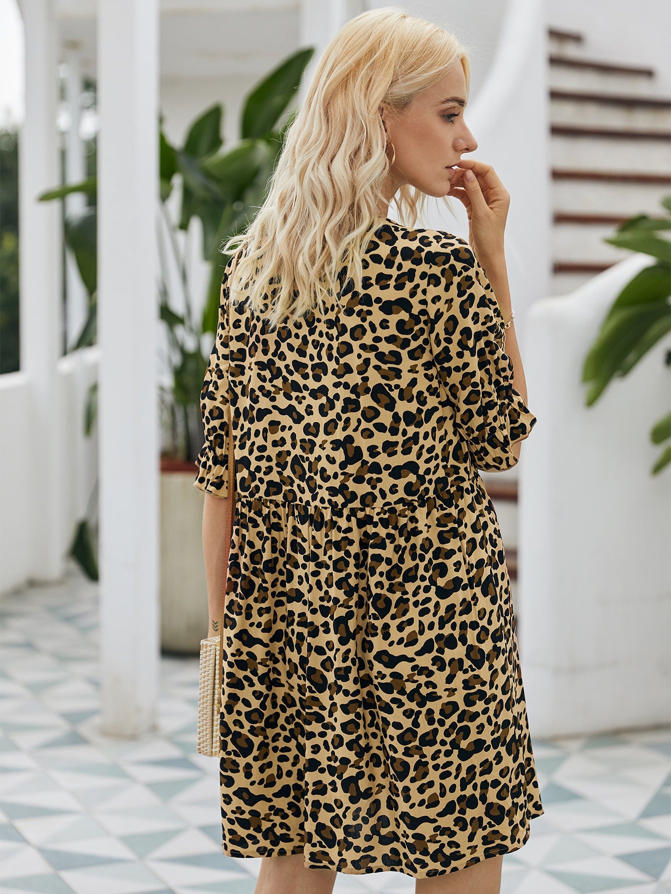 Beautifully Crafted Dress in a Classic Style