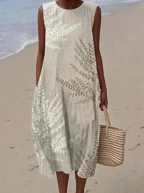Beautifully Crafted Dress in a Classic Style
