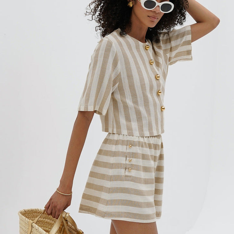 Sophisticated Shirt with a Clean Classic Look